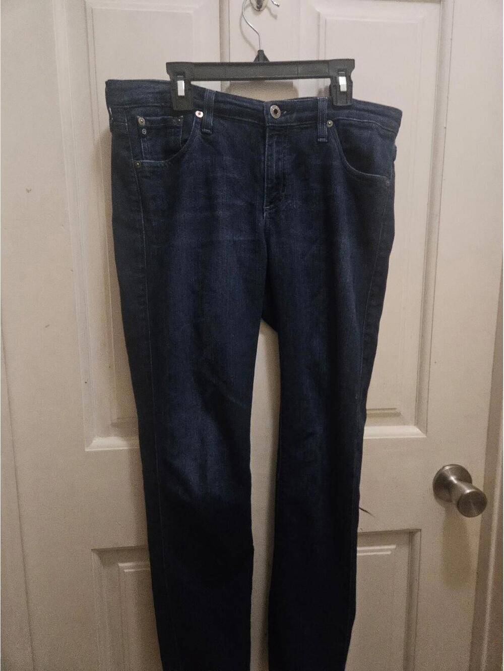 A&G Womens blue jeans sz 31R